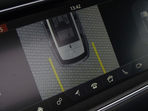 Land Rover Range Rover Sport 3.0 SDV6 306PK / R-Dynamic / facelift / Meridian / LED