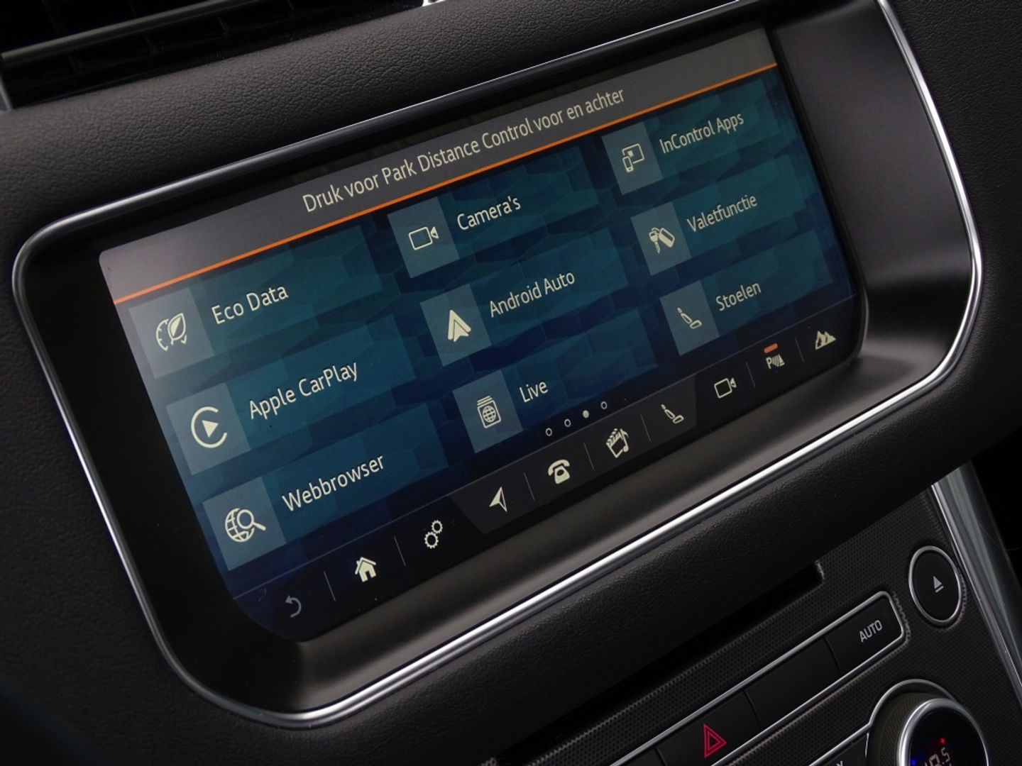 Land Rover Range Rover Sport 3.0 SDV6 306PK / R-Dynamic / facelift / Meridian / LED