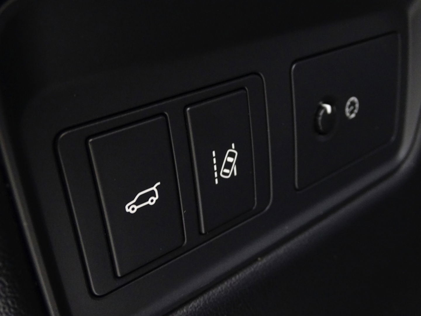 Land Rover Range Rover Sport 3.0 SDV6 306PK / R-Dynamic / facelift / Meridian / LED