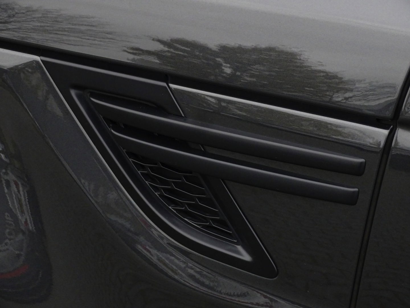 Land Rover Range Rover Sport 3.0 SDV6 306PK / R-Dynamic / facelift / Meridian / LED