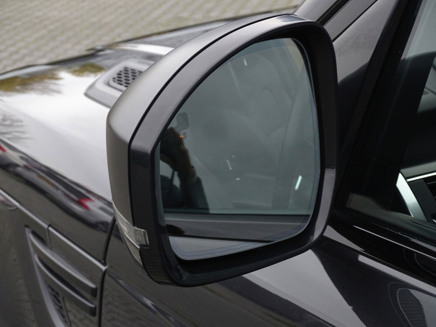 Land Rover Range Rover Sport 3.0 SDV6 306PK / R-Dynamic / facelift / Meridian / LED