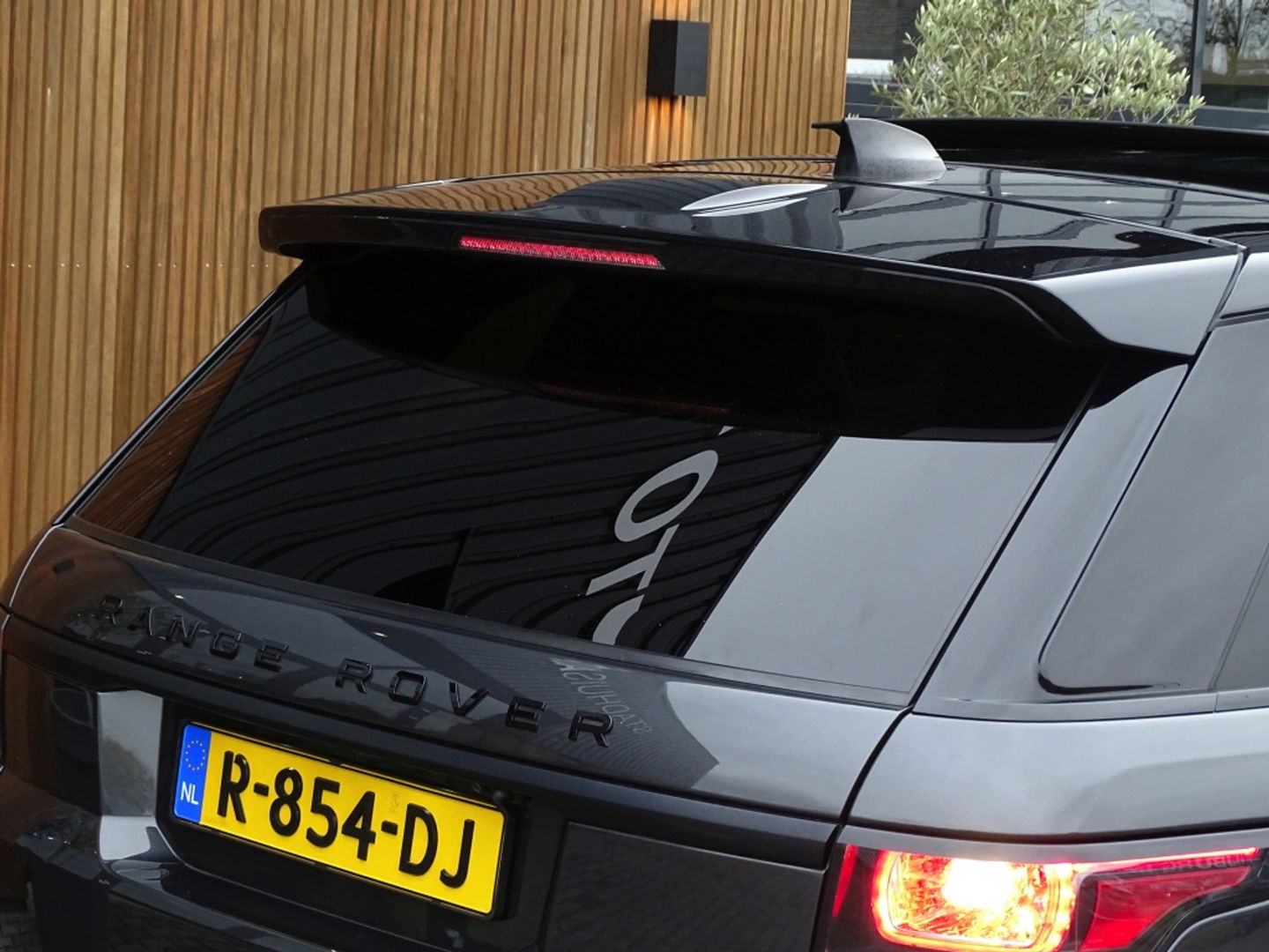 Land Rover Range Rover Sport 3.0 SDV6 306PK / R-Dynamic / facelift / Meridian / LED