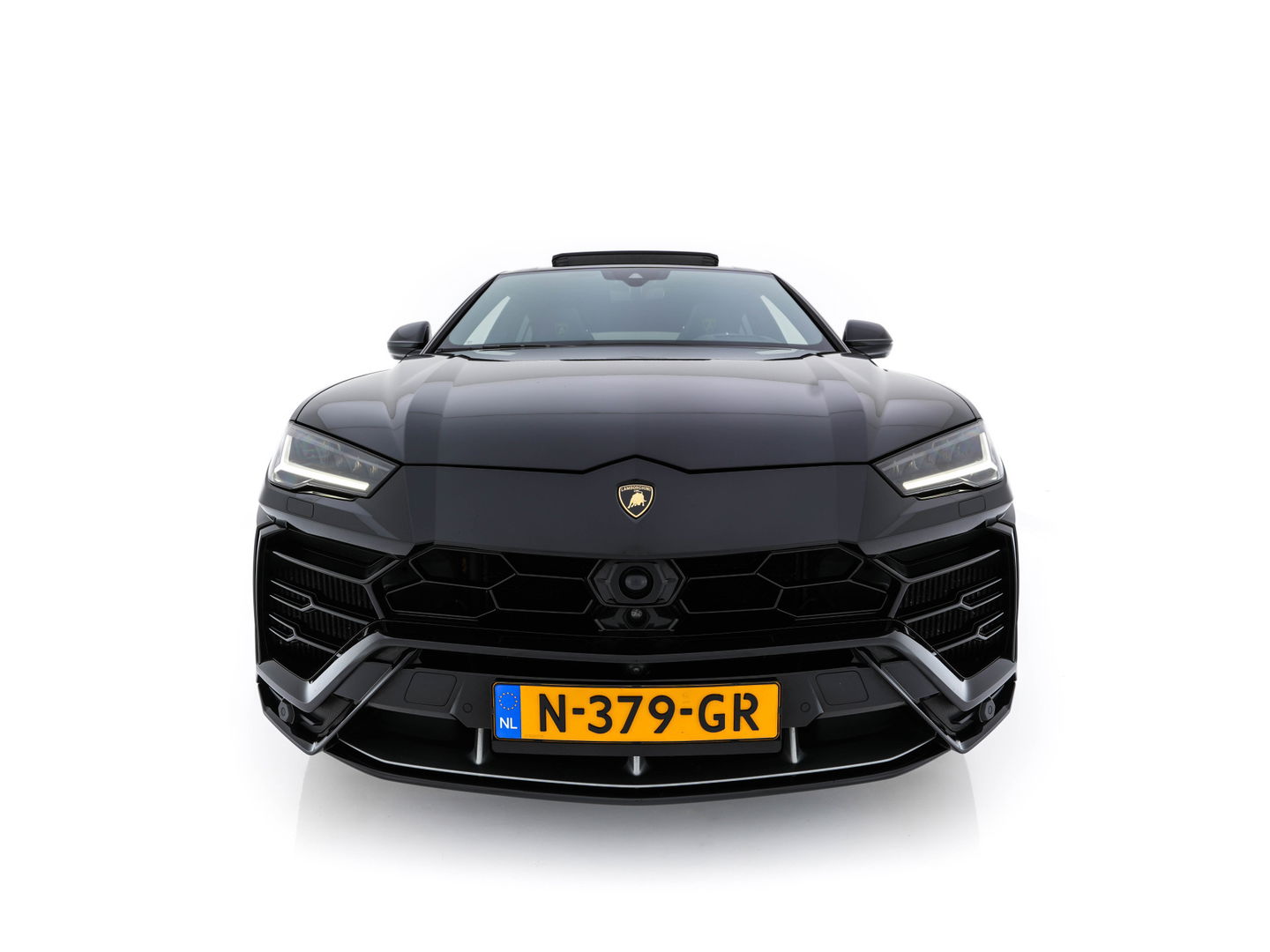 Lamborghini Urus 4.0 V8 Pearl Capsule (INCL-BTW) *CERAMIC-BRAKES | PANO | HEAD-UP | SOFT-CLOSE | LEATHER-ALCANTARA | FULL-LED | NIGHT-VISION | BANG&OLUFSEN | MEMORY-PACK | HEATED-SPORTSEATS | TOP-VIEW | ADAPTIVE-CRUISE | ...