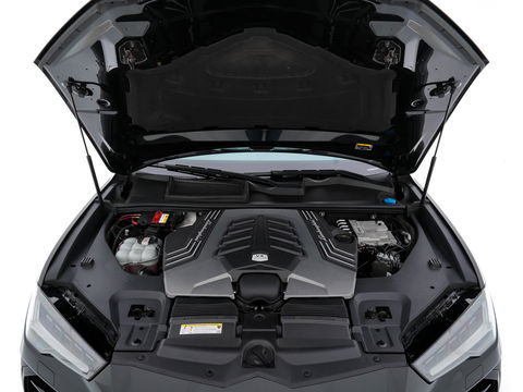 Lamborghini Urus 4.0 V8 Pearl Capsule (INCL.BTW) *CERAMIC-BRAKES | PANO | HEAD-UP | SOFT-CLOSE | LEATHER-ALCANTARA | FULL-LED | NIGHT-VISION | BANG&OLUFSEN | MEMORY-PACK | HEATED-SPORTSEATS | TOP-VIEW | ADAPTIVE-CRUISE | BLIND-SP