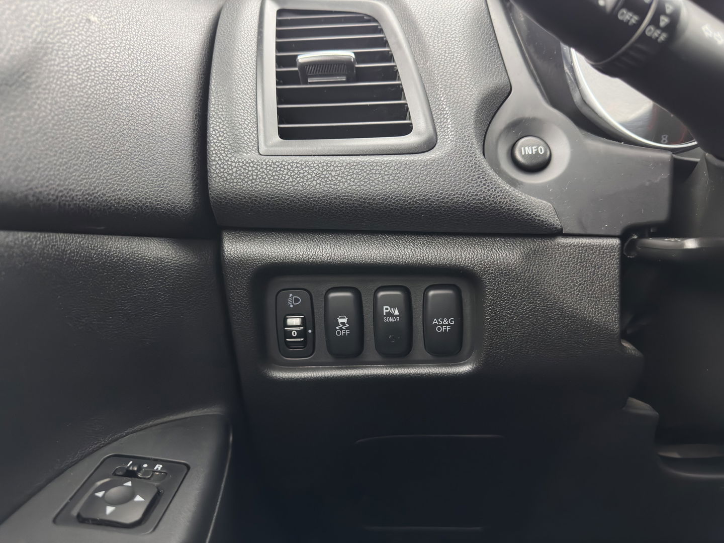 Mitsubishi ASX 1.6 Cleartec Bright *AIRCO | COMFORT-SEATS | TOWBAR | RADIO-CD | PDC | 15"ALU*