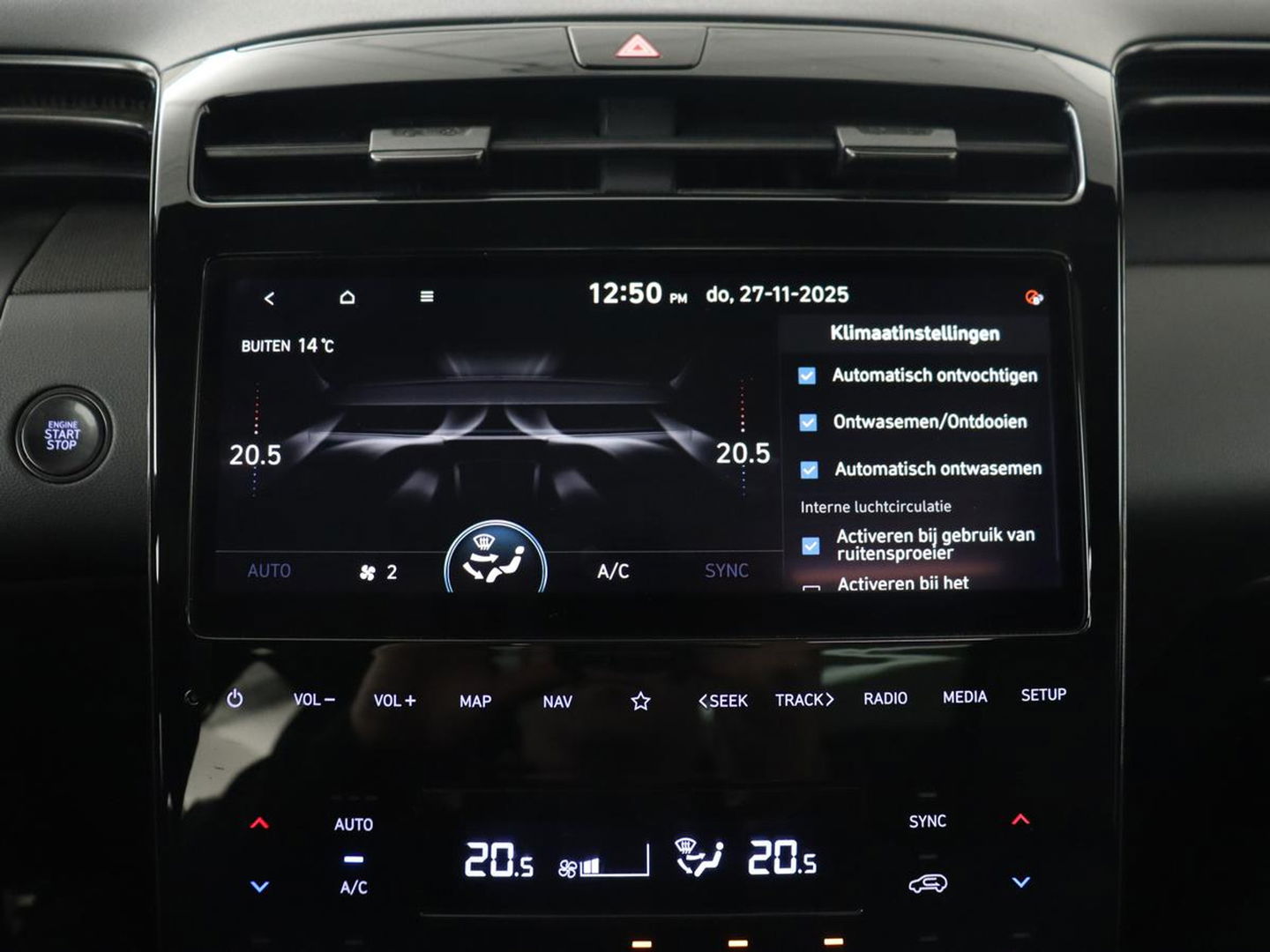Hyundai Tucson 1.6 T-GDI PHEV N Line Sky 4WD | Panoramadak | Leder/Alcantara | Stoelverwarming | Camera | Carplay | Stuurverwarming | Keyless | Full LED | Navigatie | 19'' lichtmetalen velgen | Plug In