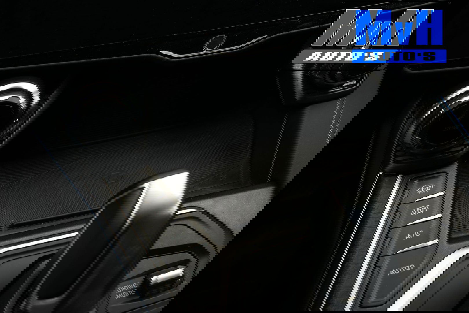 Lynk & Co 01 1.5 Hybride|FULL BLACK XL|ZWARTE.HEMEL|LEER|NAP