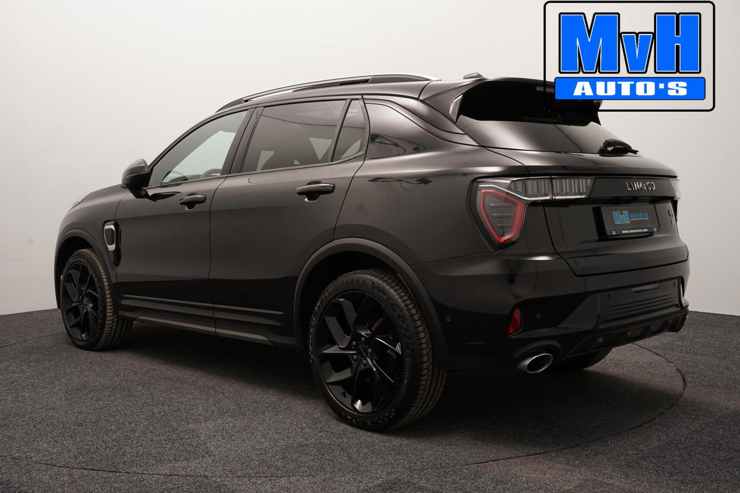 Lynk & Co 01 1.5 Hybride|FULL BLACK XL|ZWARTE.HEMEL|LEER|NAP