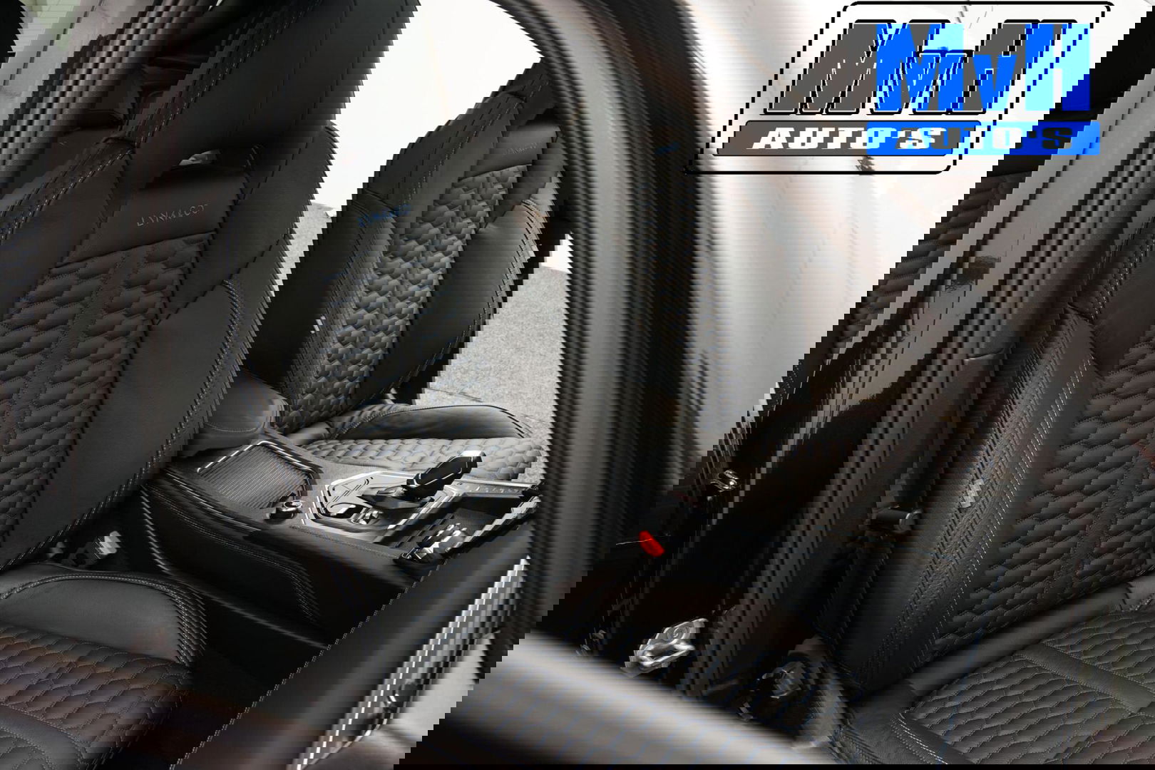 Lynk & Co 01 1.5 Hybride|FULL BLACK XL|ZWARTE.HEMEL|LEER|NAP