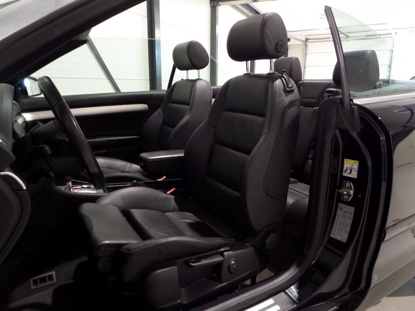 Audi A4 Cabriolet 2.0 TFSI S-Line "Automaat" Leer Xenon Stoelverwarming Bose Cruise-control Youngtimer in uniek mooie staat!