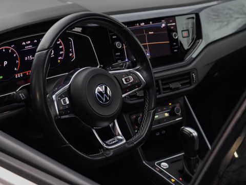 Volkswagen Polo 1.0 TSI 116pk DSG Highline Business R-Line 3x Pano 17'' LMV