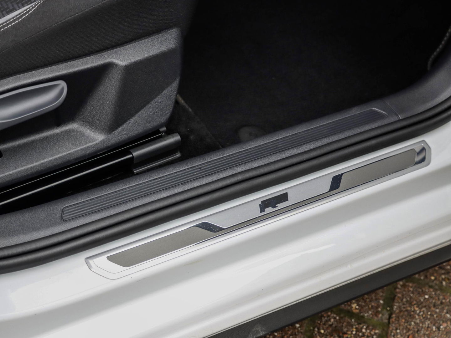 Volkswagen Polo 1.0 TSI 116pk DSG Highline Business R-Line 3x Pano 17'' LMV