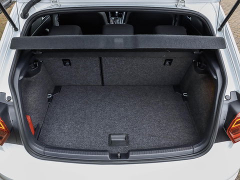 Volkswagen Polo 1.0 TSI 116pk DSG Highline Business R-Line 3x Pano 17'' LMV