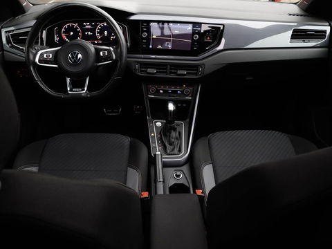 Volkswagen Polo 1.0 TSI 116pk DSG Highline Business R-Line 3x Pano 17'' LMV