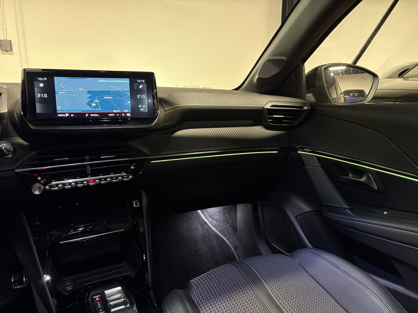 Peugeot 208 1.2 PureTech 100 GT PANO KEYLESS VOL'