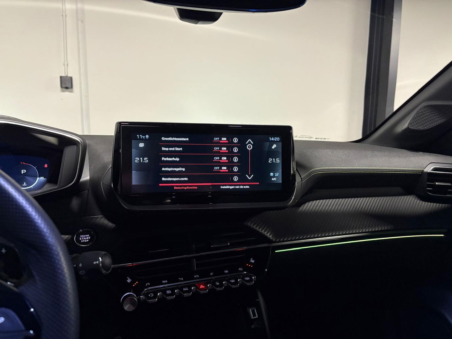 Peugeot 208 1.2 PureTech 100 GT PANO KEYLESS VOL'