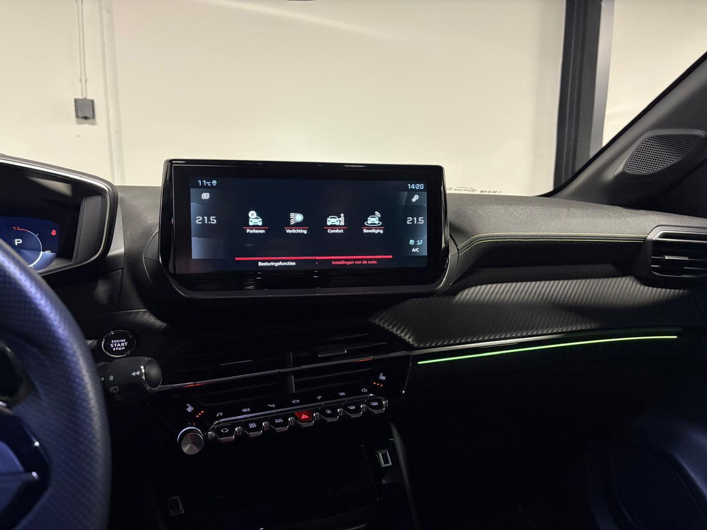 Peugeot 208 1.2 PureTech 100 GT PANO KEYLESS VOL'