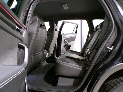 Škoda Kodiaq 1.5 TSI Sportline Business "Origineel NL!" Trekhaak Apple-Carplay Sportstoelen Camera Stoelverwarming Virtual Canton