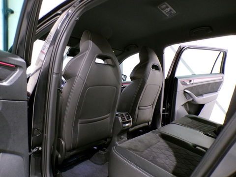 Škoda Kodiaq 1.5 TSI Sportline Business "Origineel NL!" Trekhaak Apple-Carplay Sportstoelen Camera Stoelverwarming Virtual Canton