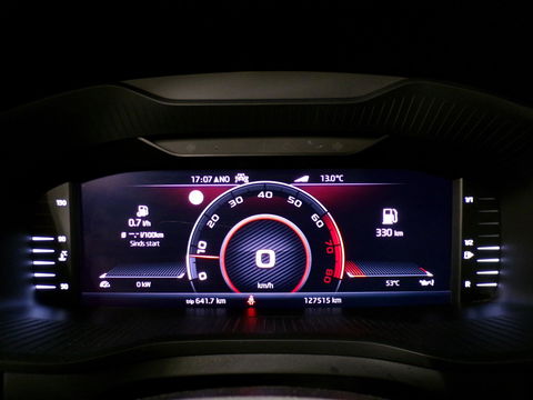 Škoda Kodiaq 1.5 TSI Sportline Business "Origineel NL!" Trekhaak Apple-Carplay Sportstoelen Camera Stoelverwarming Virtual Canton