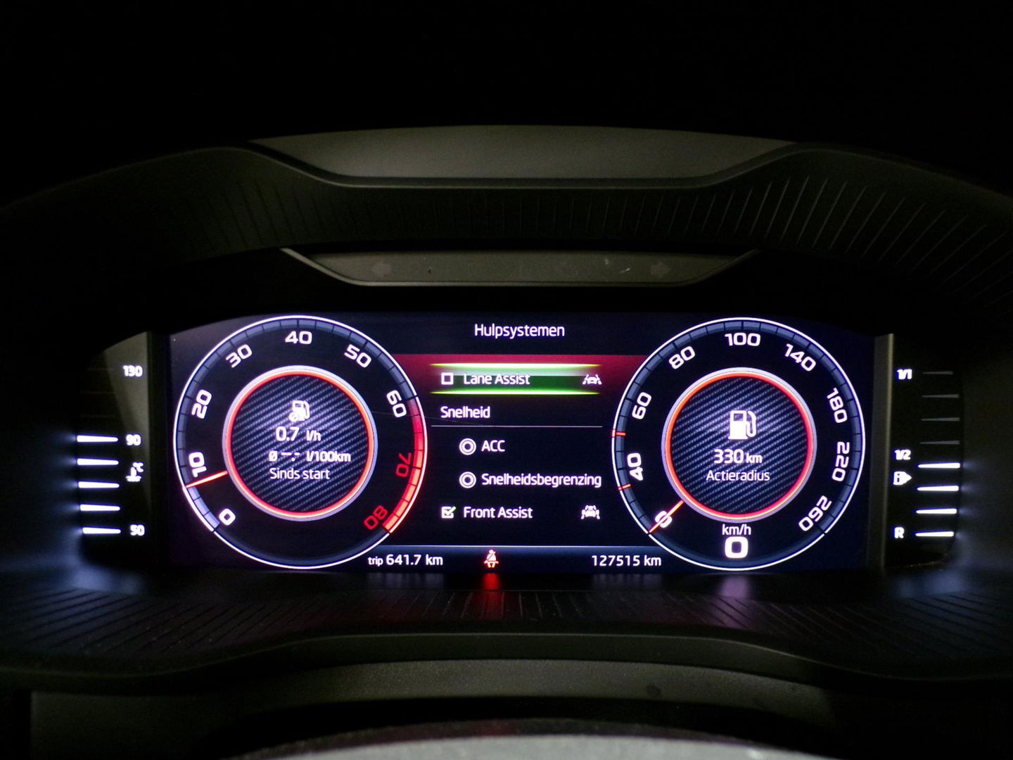 Škoda Kodiaq 1.5 TSI Sportline Business "Origineel NL!" Trekhaak Apple-Carplay Sportstoelen Camera Stoelverwarming Virtual Canton