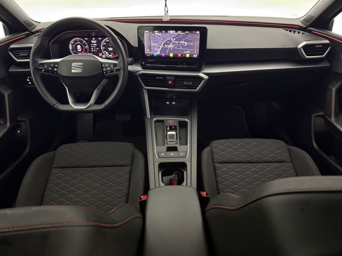 SEAT Leon 1.4 TSI eHybrid PHEV FR | SOH 94% | Virtual | Sfeer | Adap. Cruise | Carplay | Parkeersens. | NAP