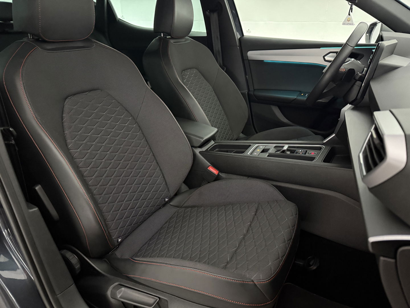 SEAT Leon 1.4 TSI eHybrid PHEV FR | SOH 94% | Virtual | Sfeer | Adap. Cruise | Carplay | Parkeersens. | NAP