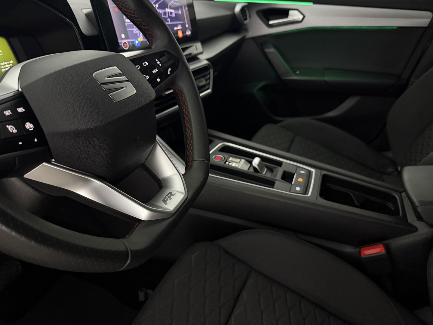 SEAT Leon 1.4 TSI eHybrid PHEV FR | SOH 94% | Virtual | Sfeer | Adap. Cruise | Carplay | Parkeersens. | NAP