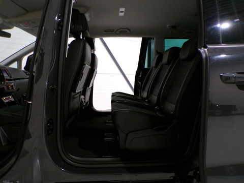 SEAT Alhambra 2.0 TDI Connect 7P "7 Persoons" Trekhaak Apple-Carplay Camera Stoelverwarming Navigatie Elektrische-Deuren Keyless