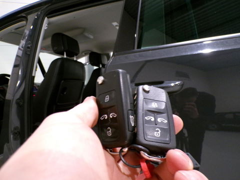 SEAT Alhambra 2.0 TDI Connect 7P "7 Persoons" Trekhaak Apple-Carplay Camera Stoelverwarming Navigatie Elektrische-Deuren Keyless