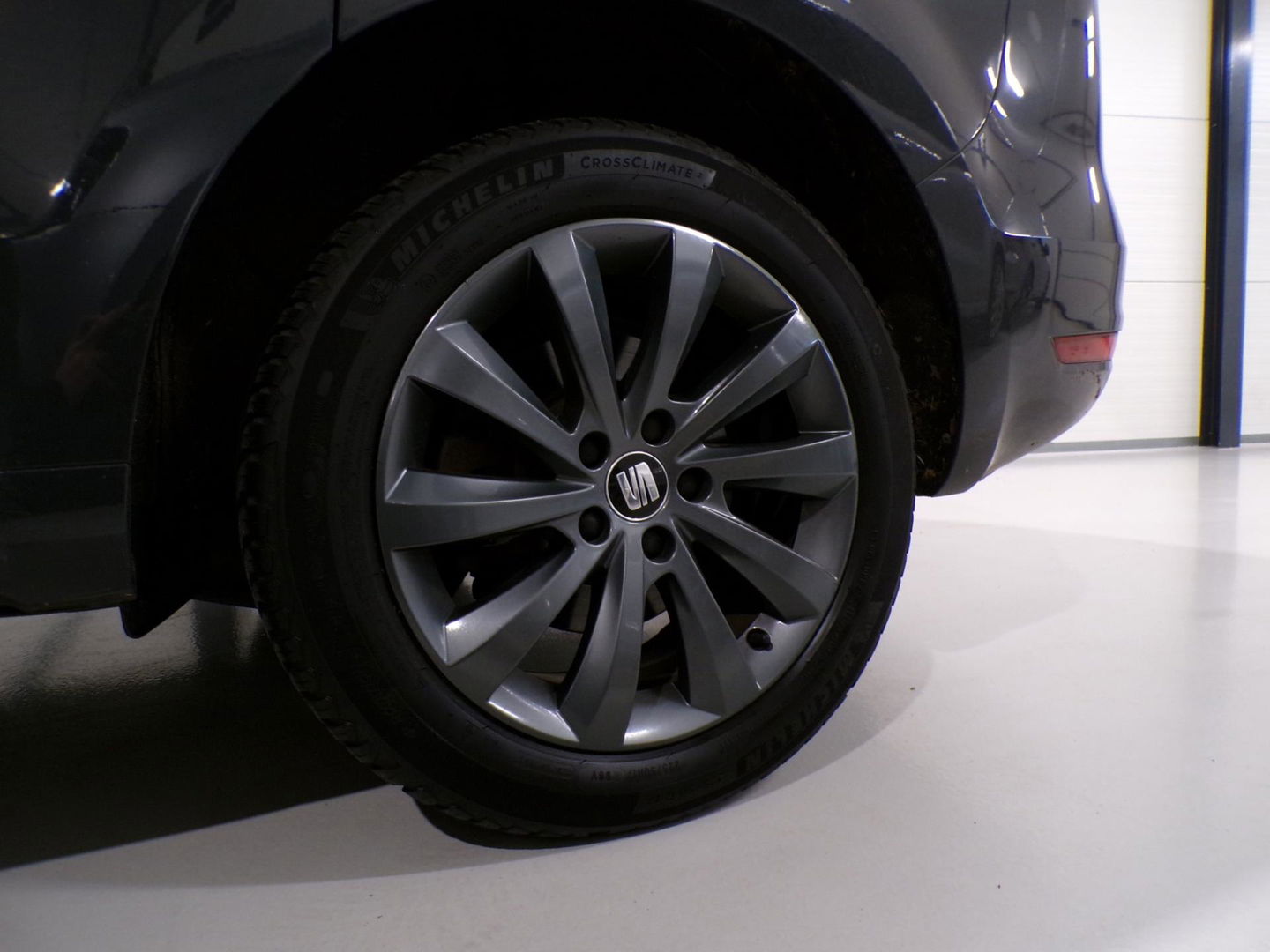 SEAT Alhambra 2.0 TDI Connect 7P "7 Persoons" Trekhaak Apple-Carplay Camera Stoelverwarming Navigatie Elektrische-Deuren Keyless