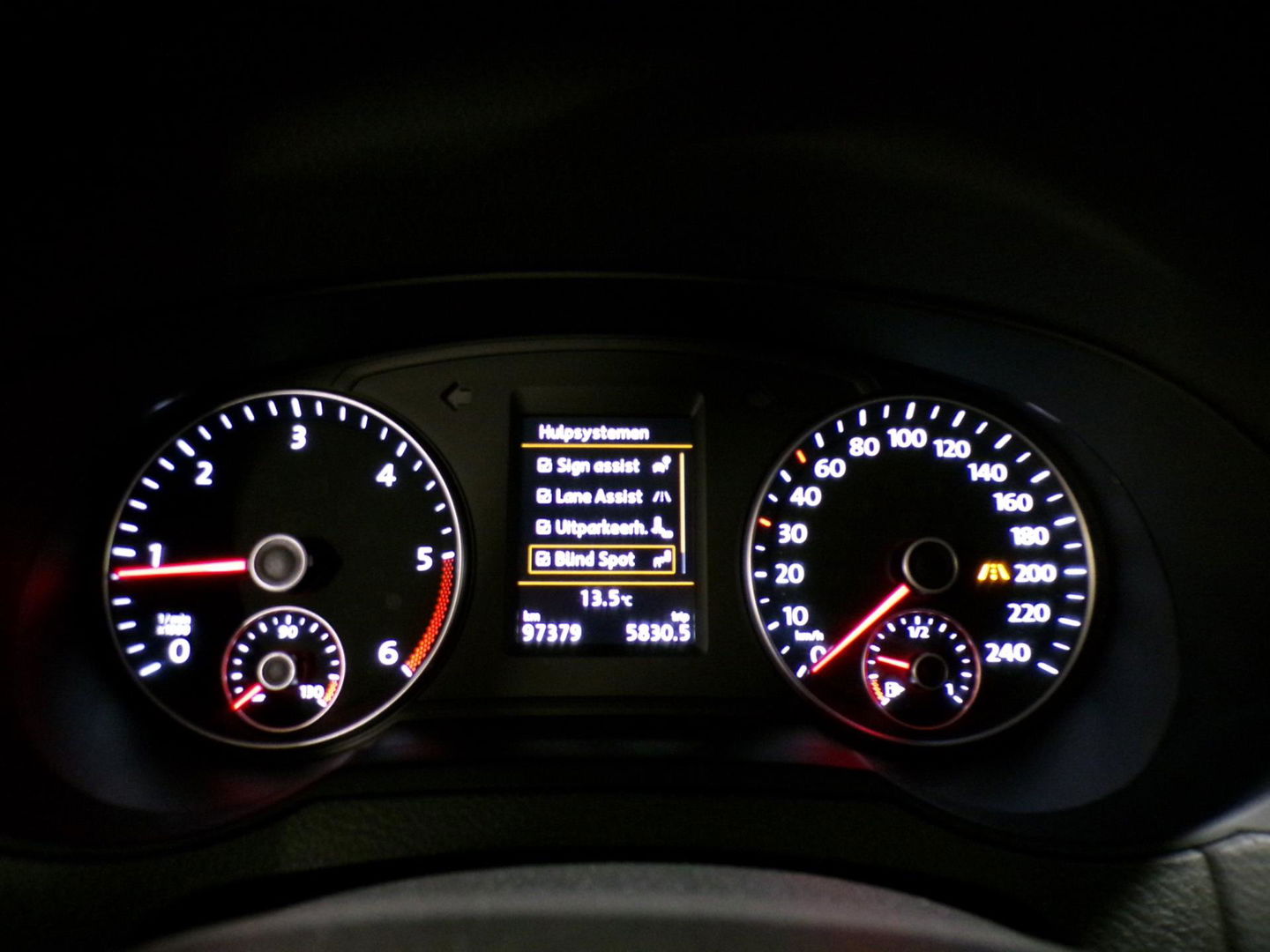 SEAT Alhambra 2.0 TDI Connect 7P "7 Persoons" Trekhaak Apple-Carplay Camera Stoelverwarming Navigatie Elektrische-Deuren Keyless