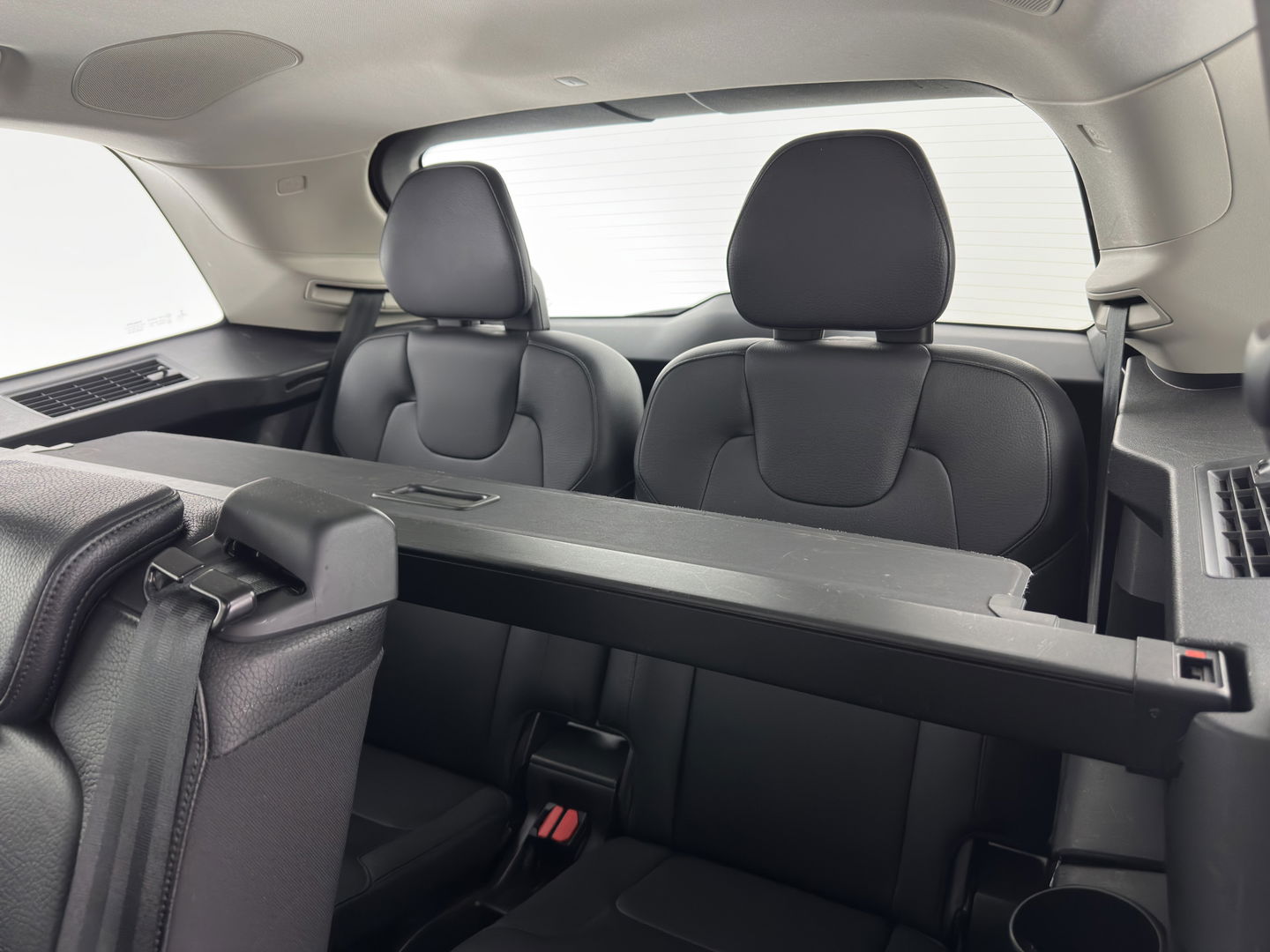 Volvo XC90 2.0 D5 AWD Inscription ( 7-Pers ) Aut. *PANO | LUXURY-LEATHER | FULL-LED | MEMORY-PACK | LANE-ASSIST | PDC | ECC | KEYLESS | DAB | NAVI-FULLMAP | ADAPTIVE-CRUISE | HEATED-SPORTSEATS | DIGI-COCKPIT | 19''ALU*