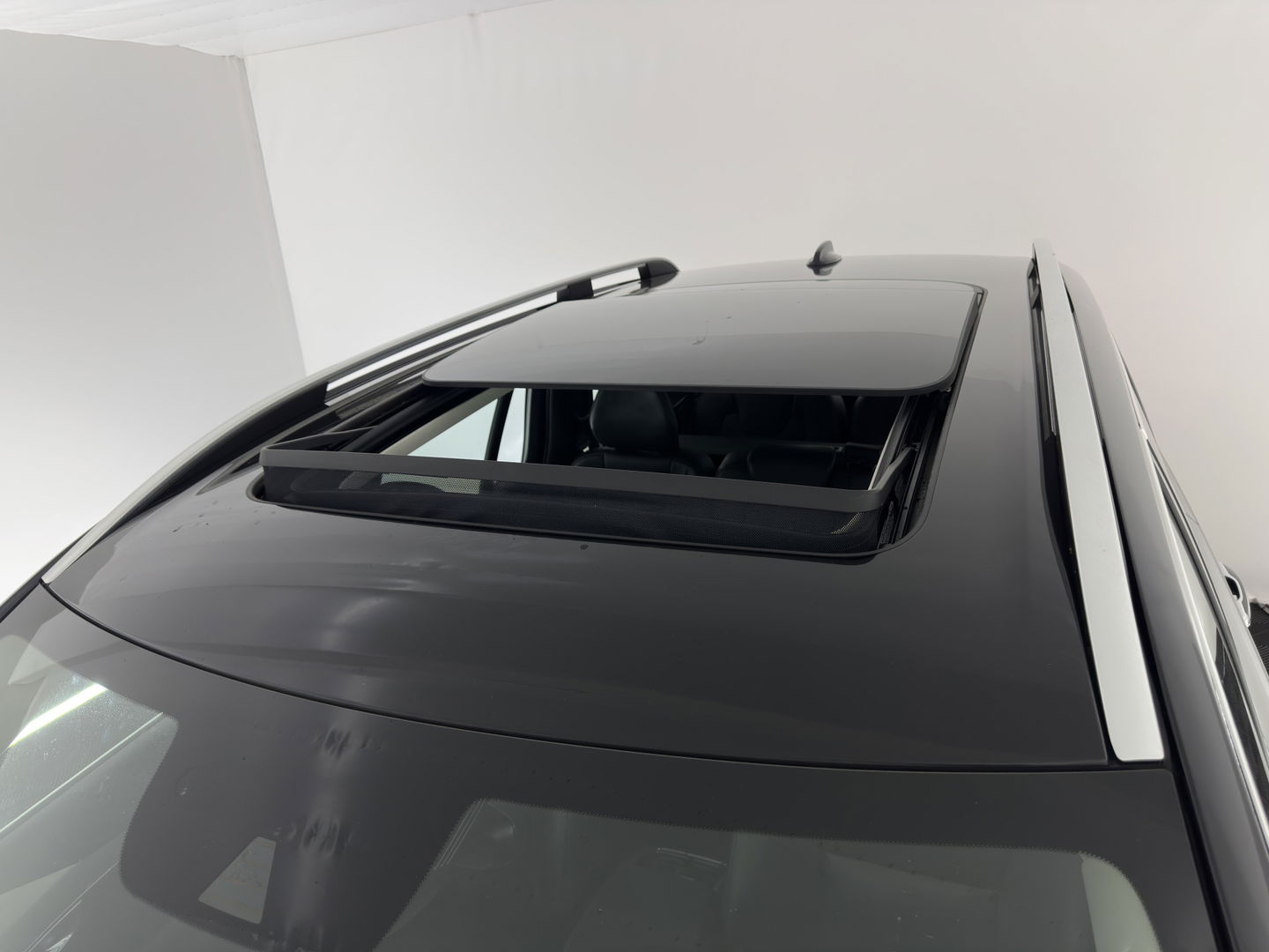 Volvo XC90 2.0 D5 AWD Inscription ( 7-Pers ) Aut. *PANO | LUXURY-LEATHER | FULL-LED | MEMORY-PACK | LANE-ASSIST | PDC | ECC | KEYLESS | DAB | NAVI-FULLMAP | ADAPTIVE-CRUISE | HEATED-SPORTSEATS | DIGI-COCKPIT | 19''ALU*