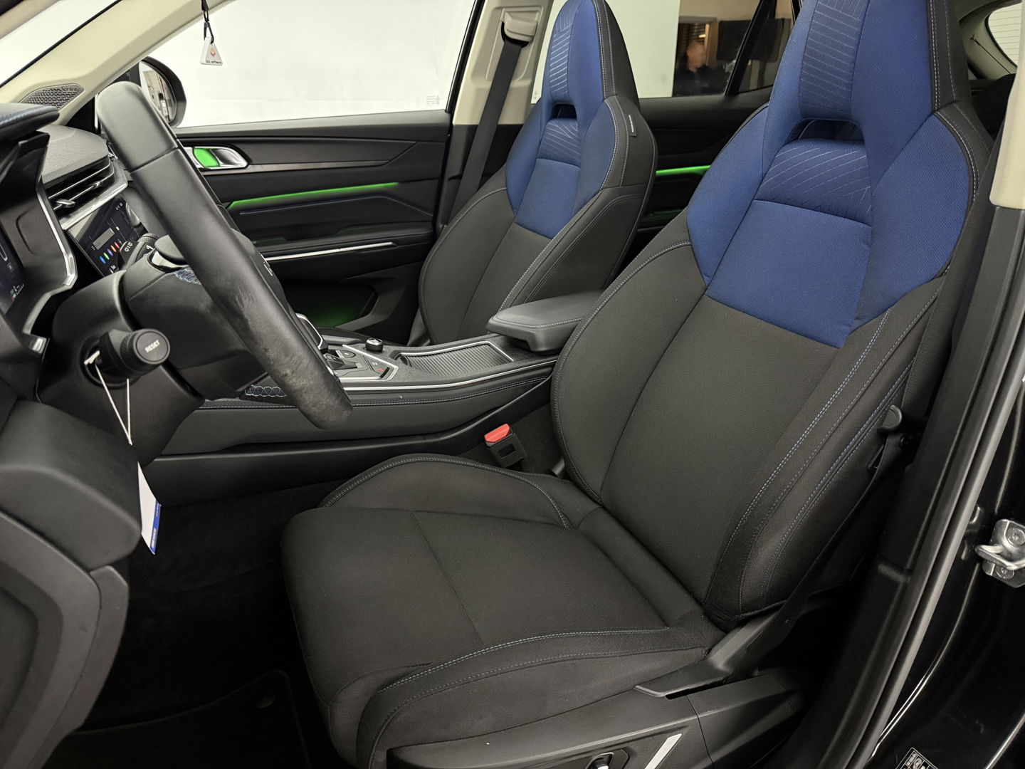 Lynk Co 01 1.5 | SOH 97% | Pano | Sfeerverl. | 360° | Virtual | Memory | Adap. Cruise | Carplay | NAP