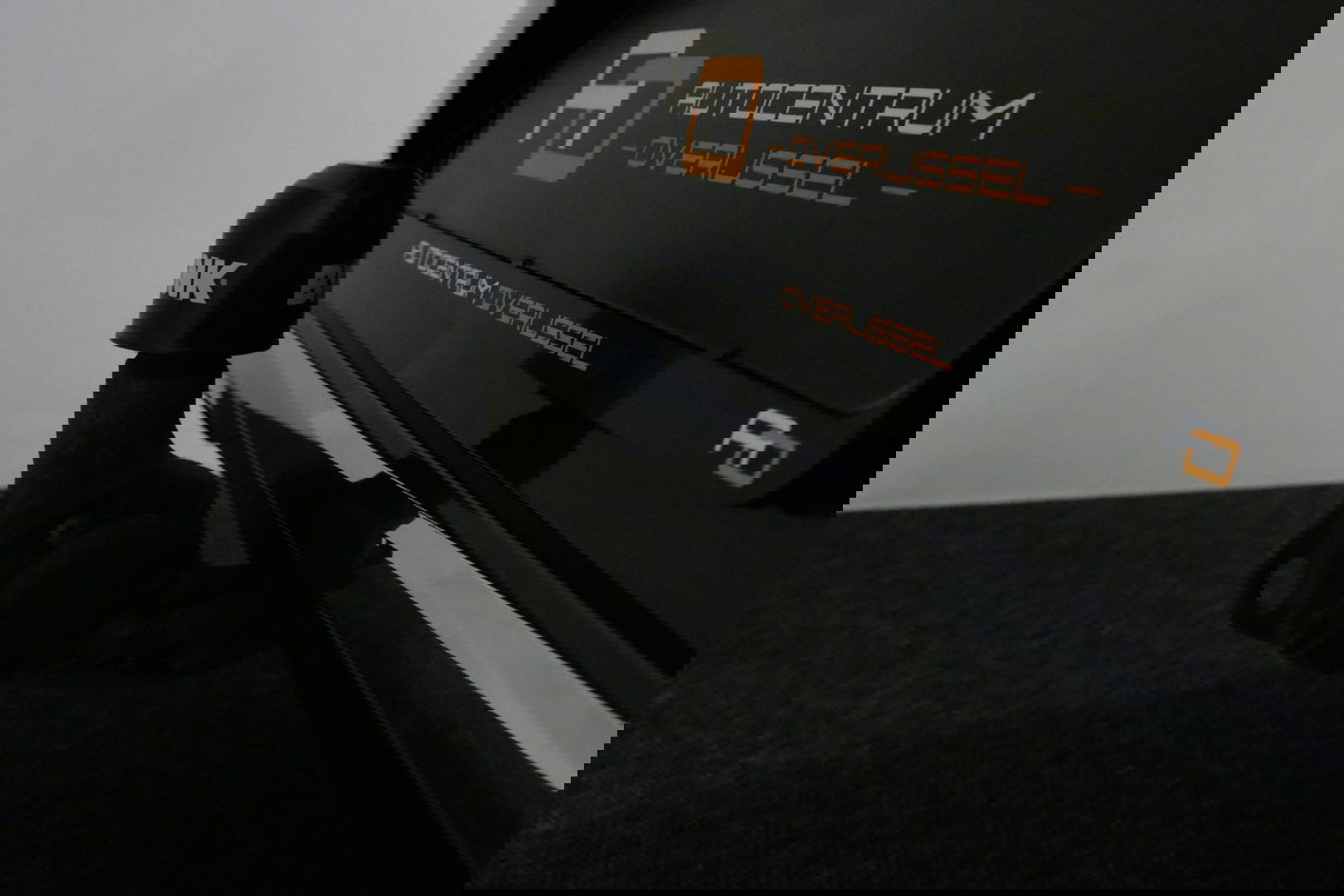 Volkswagen Arteon 2.0 TSI Business R / Stoelverwarming / Apple Carplay - Android Auto / Ergo Active best. stoel / Navigatie / Climatronic / Full LED / Elektr. wegklapbare trekhaak / Keyless / Grootlicht assistent