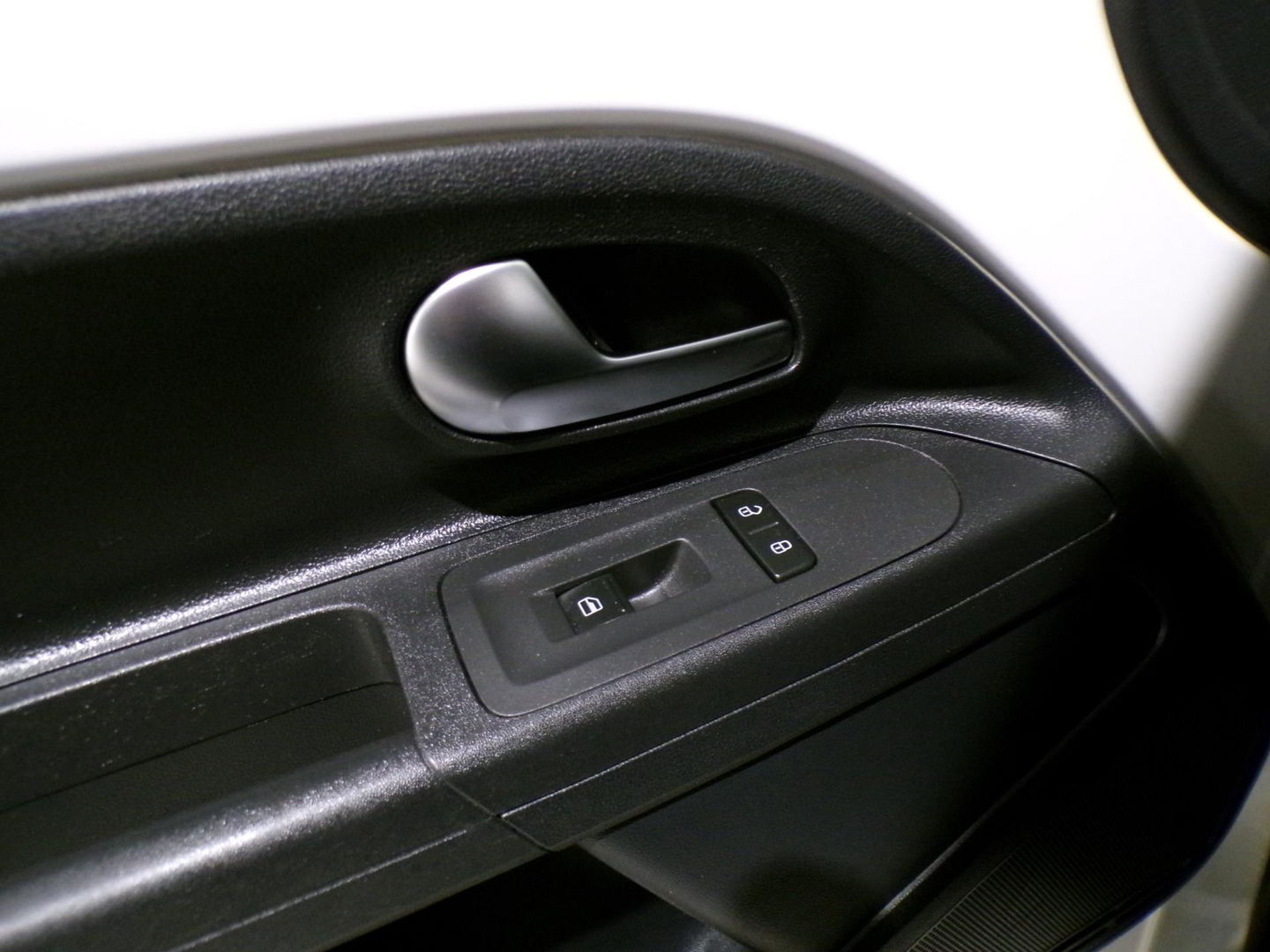 Volkswagen up! 1.0 move up! "Origineel NL!" Navigatie Bluetooth Airco Elektrische-ramen Garantie