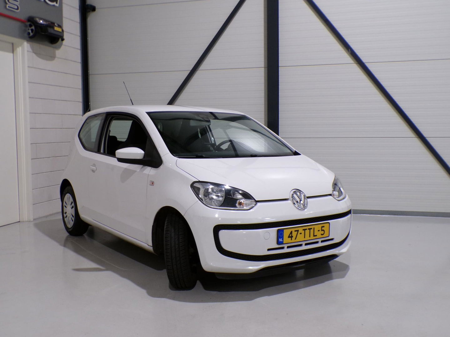 Volkswagen up! 1.0 move up! "Origineel NL!" Navigatie Bluetooth Airco Elektrische-ramen Garantie