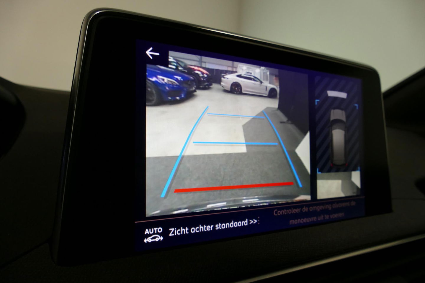 Peugeot 3008 1.2 PureTech GT Line / Apple carplay - Android Auto / Achteruitrijcamera / Navigatie / DAB+ / Dodehoek detectie / Cruise Control / 19'' LMV / Full LED / Keyless