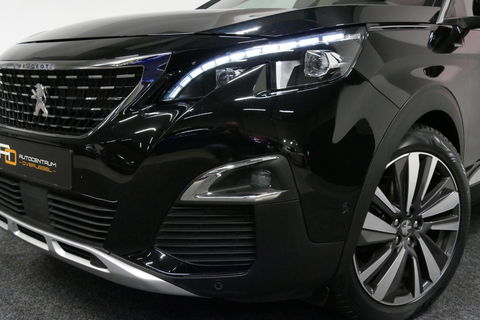 Peugeot 3008 1.2 PureTech GT Line / Apple carplay - Android Auto / Achteruitrijcamera / Navigatie / DAB+ / Dodehoek detectie / Cruise Control / 19'' LMV / Full LED / Keyless