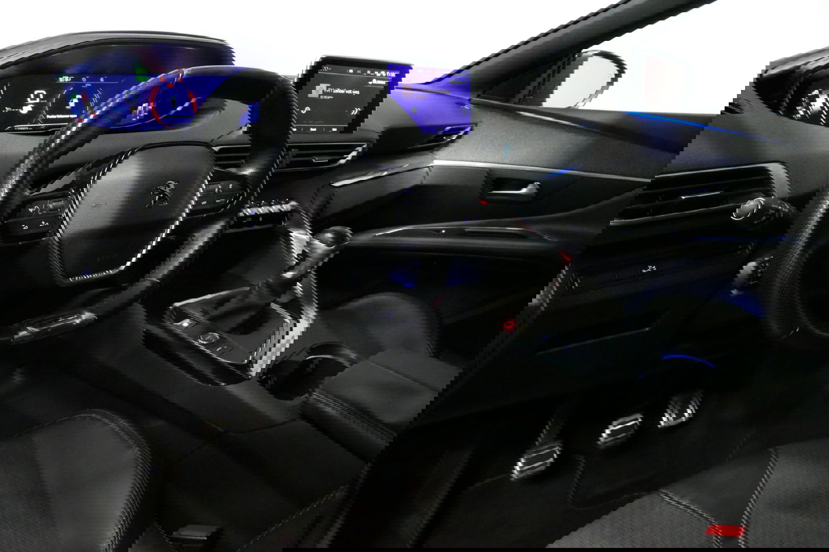 Peugeot 3008 1.2 PureTech GT Line / Apple carplay - Android Auto / Achteruitrijcamera / Navigatie / DAB+ / Dodehoek detectie / Cruise Control / 19'' LMV / Full LED / Keyless