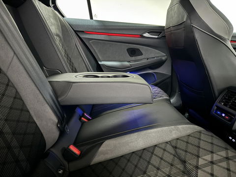 Volkswagen Golf 1.5 eTSI R-Line Pano Harman/Kardon Carplay Sfeer