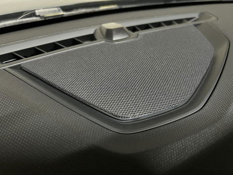 Lynk & Co 01 1.5 Plug-in Black Edition Sfeerver. 360° NAP