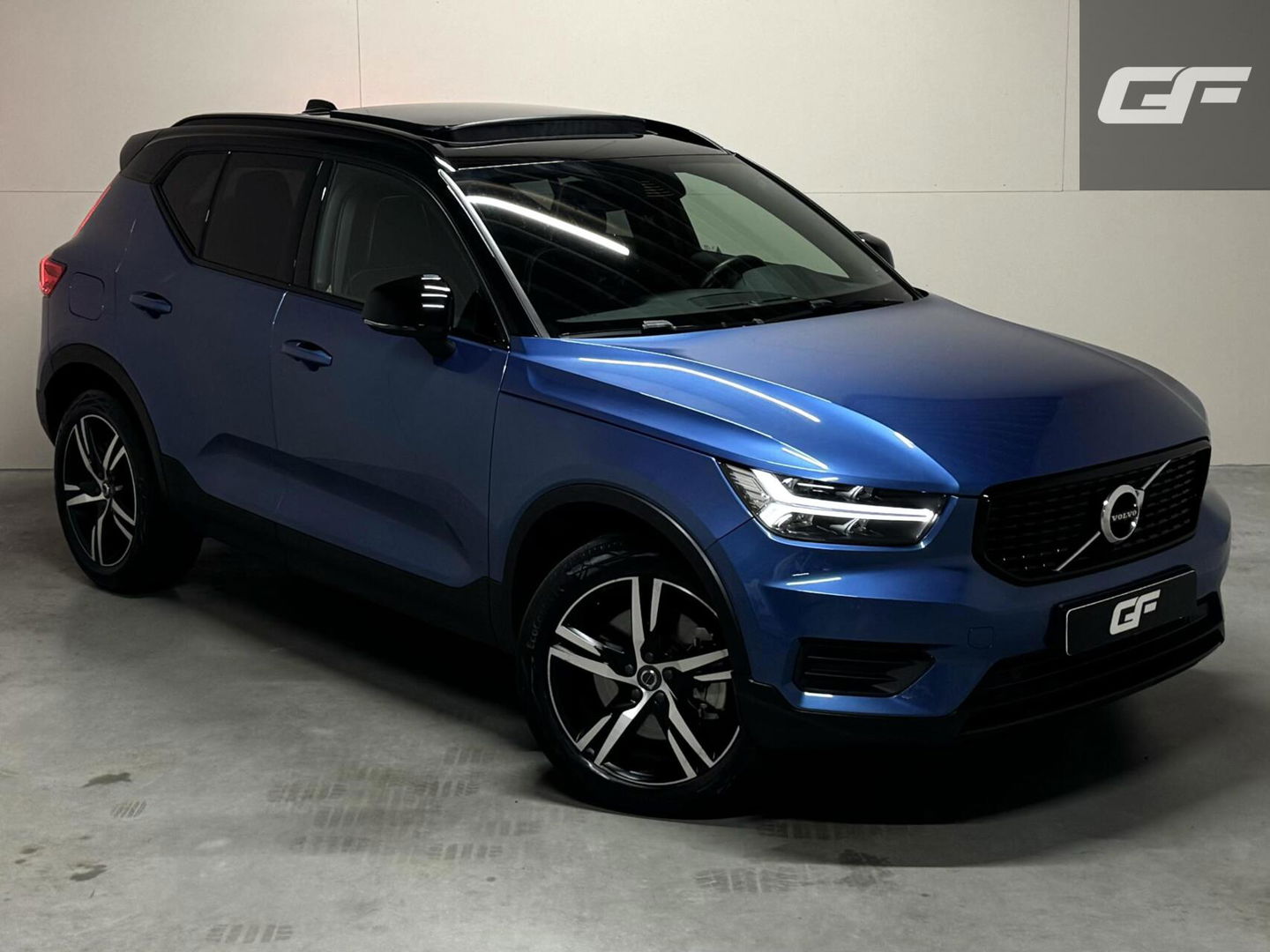 Volvo XC40 1.5 T5 Recharge R-Design Pano ACC Camera CarPlay NAP