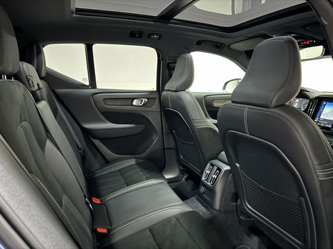 Volvo XC40 1.5 T5 Recharge R-Design Pano ACC Camera CarPlay NAP