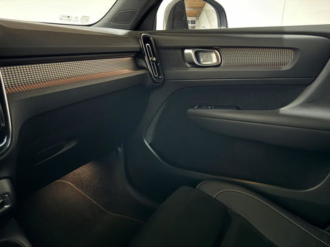 Volvo XC40 1.5 T5 Recharge R-Design Pano ACC Camera CarPlay NAP