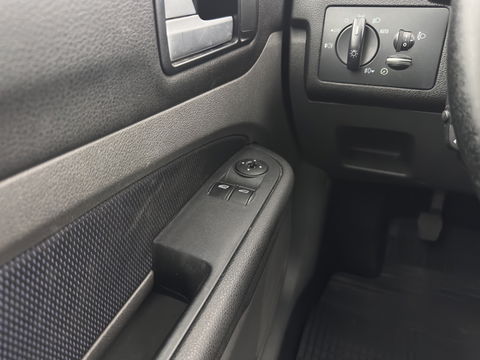 Ford FOCUS Wagon 1.6-16V Futura *AIRCO | CRUISE | COMFORT-SEATS | TOWBAR | 16''ALU*