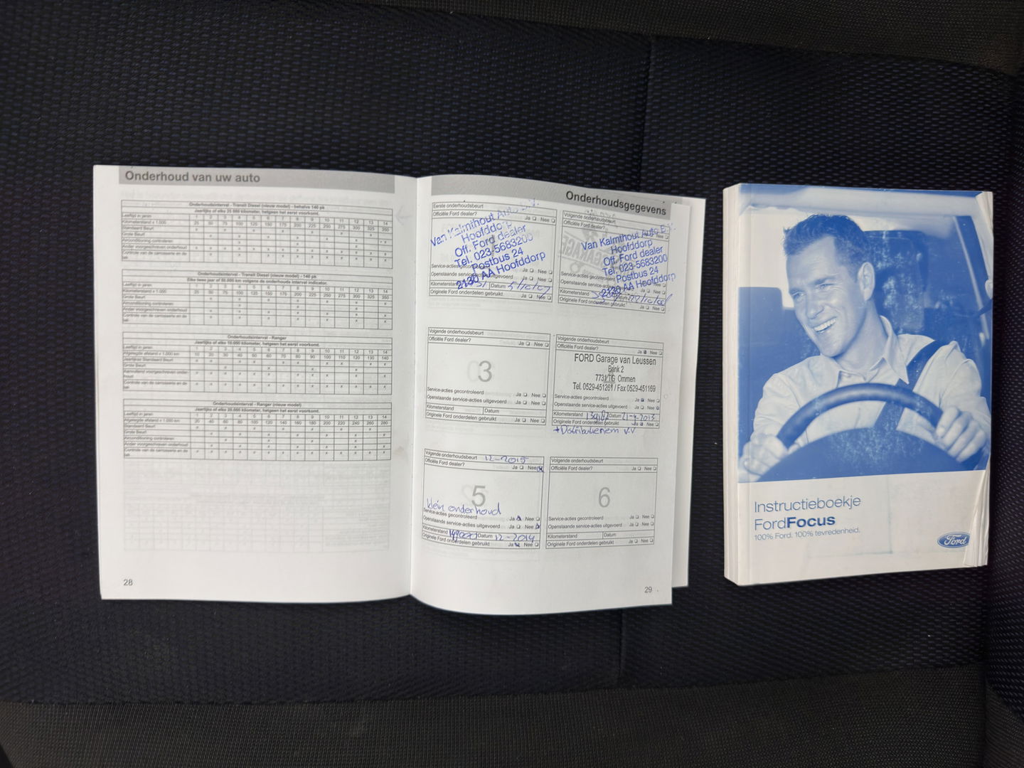 Ford FOCUS Wagon 1.6-16V Futura *AIRCO | CRUISE | COMFORT-SEATS | TOWBAR | 16''ALU*