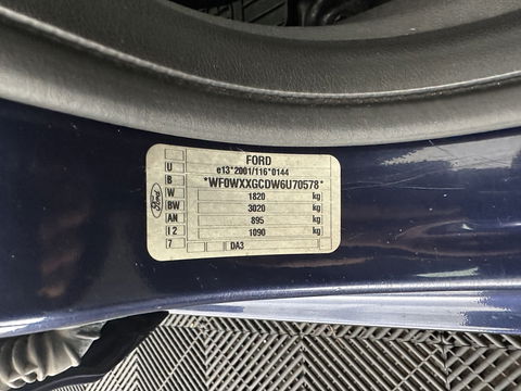 Ford FOCUS Wagon 1.6-16V Futura *AIRCO | CRUISE | COMFORT-SEATS | TOWBAR | 16''ALU*