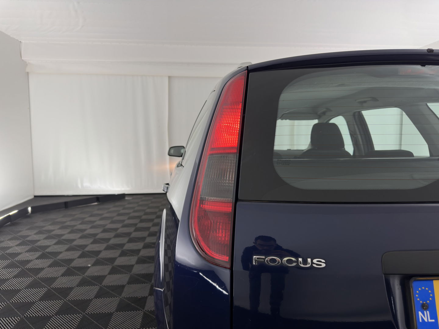 Ford FOCUS Wagon 1.6-16V Futura *AIRCO | CRUISE | COMFORT-SEATS | TOWBAR | 16''ALU*